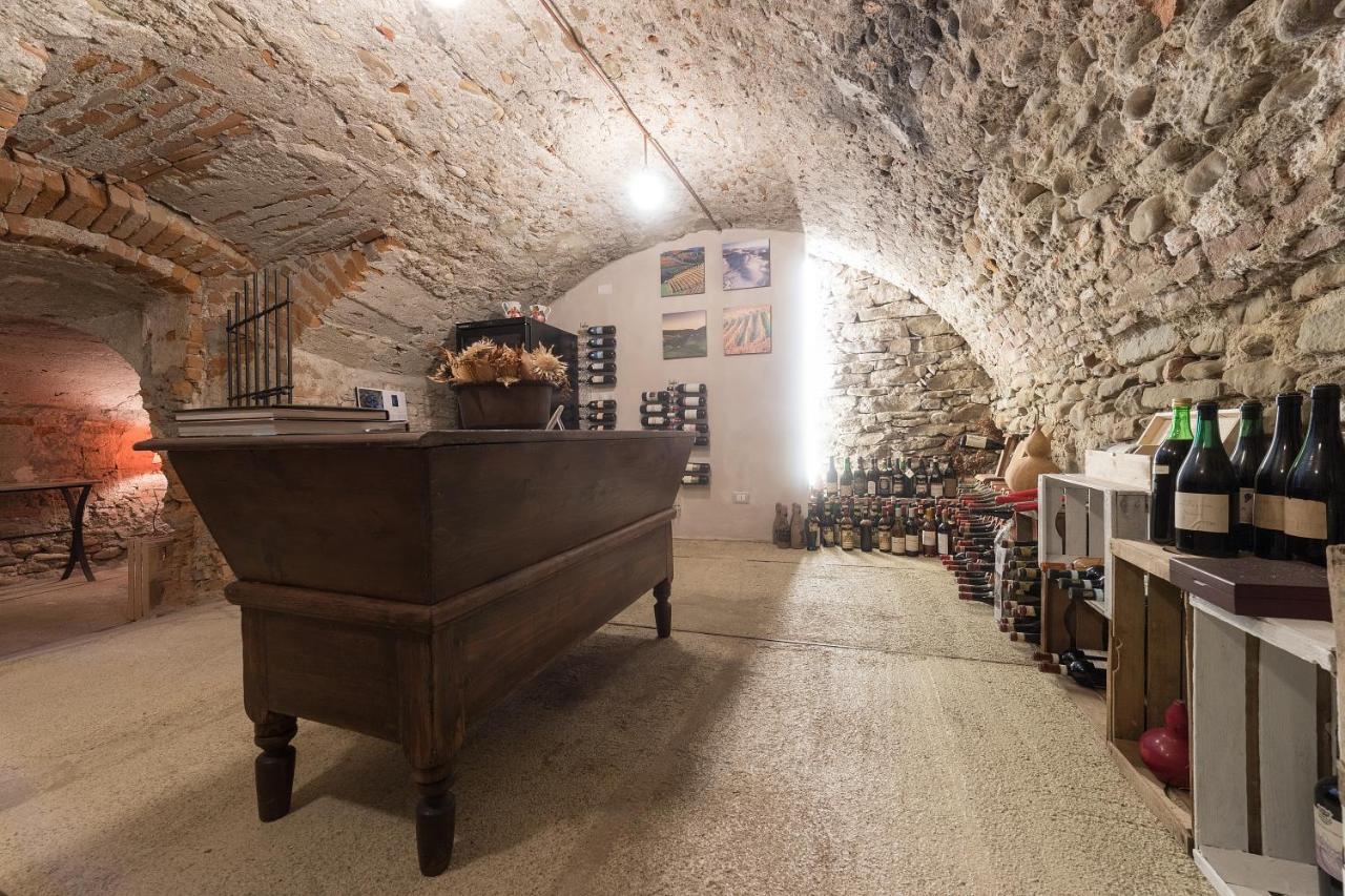 Le Case Di Angelina - Langhe Loft & Suites Farigliano Eksteriør billede