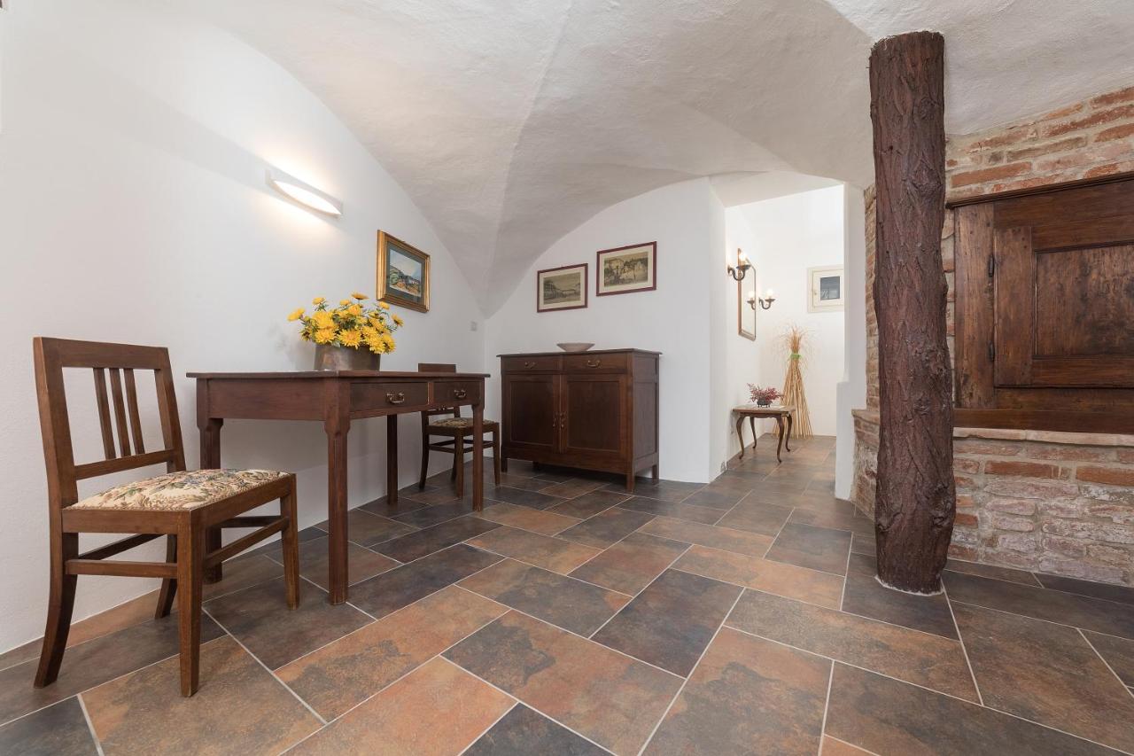 Le Case Di Angelina - Langhe Loft & Suites Farigliano Eksteriør billede